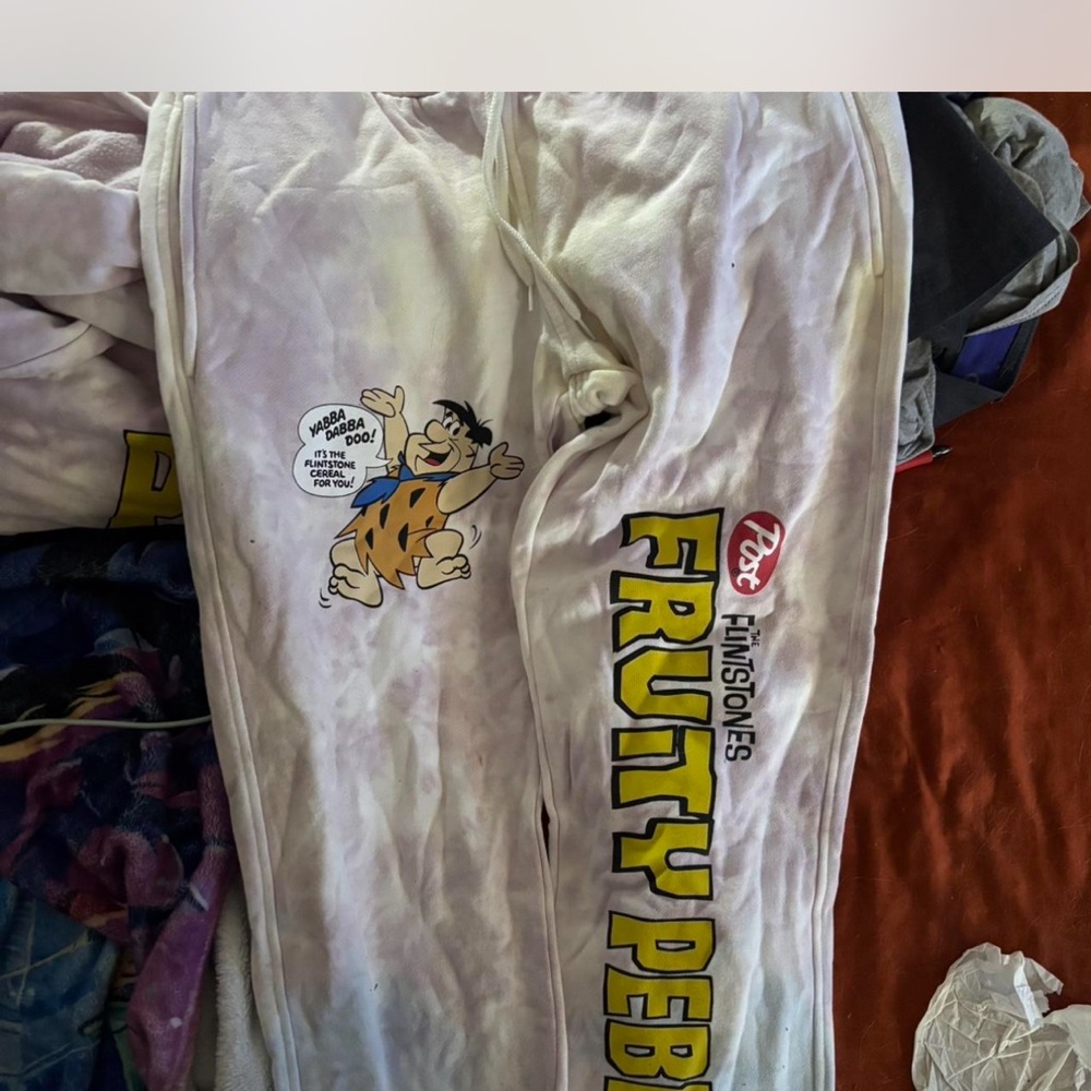 Cakeworthy Fruit Pebbles Sweatpants XL